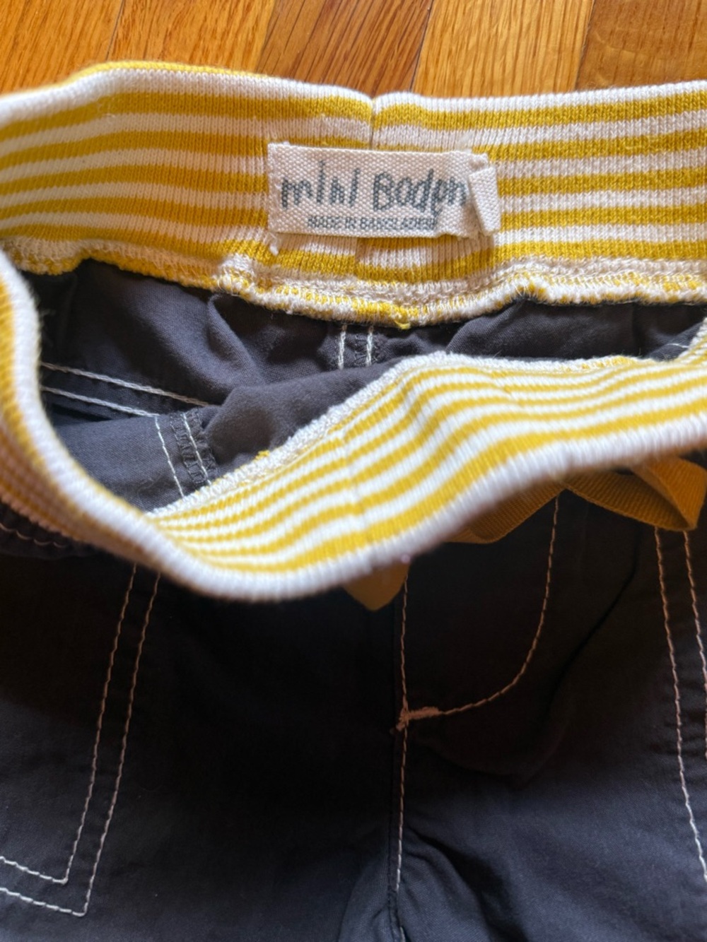 Mini Boden Navy Blue Cargo Shorts with Yellow Waistband - Picture 5 of 6